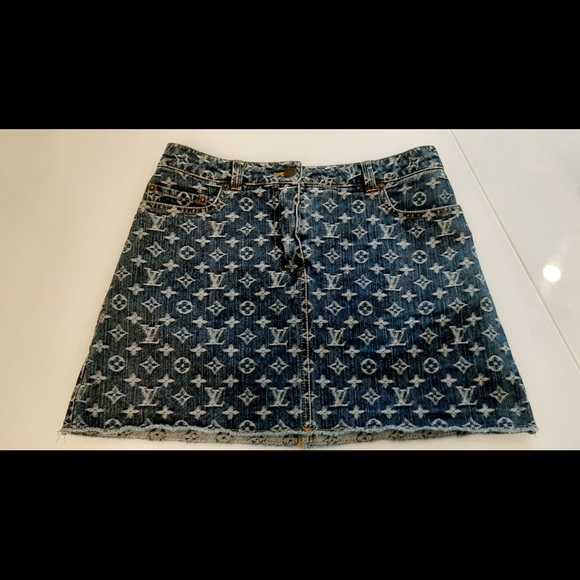 Louis Vuitton Skirt - Picture 5 of 8